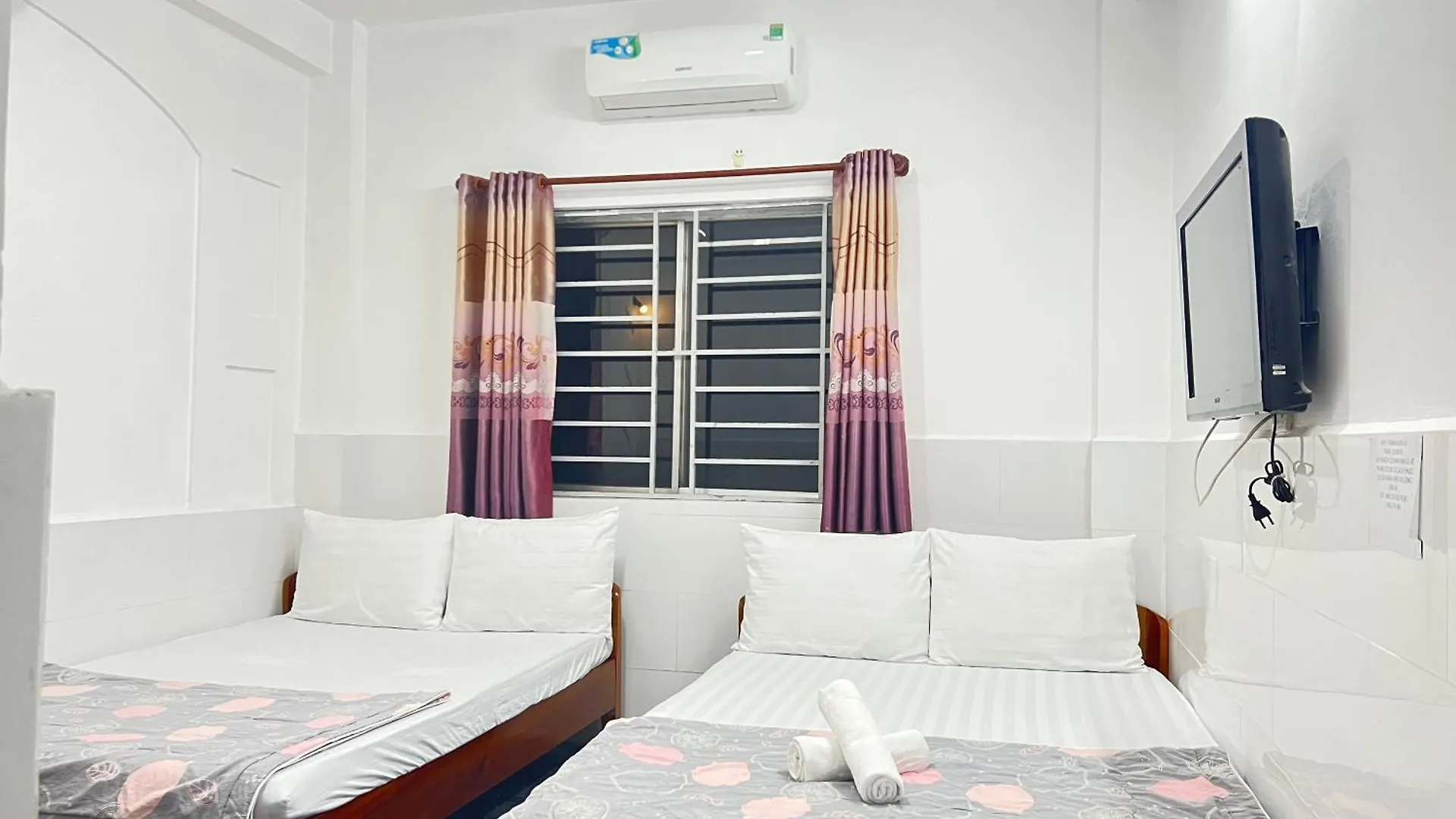 **  Thanh Huong Hotel Ho Chi Minh City Vietnam
