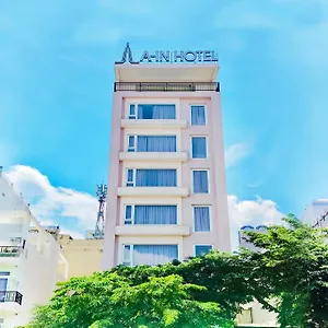 A In Riverside Hotel